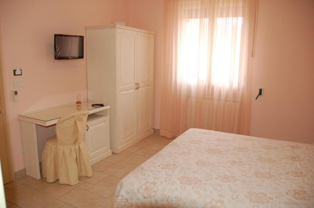 B&B Villa Vittoria Μάλιε Δωμάτιο φωτογραφία